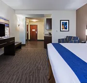 Holiday Inn Express & Suites Glenpool-Tulsa South by IHG hotel detail image 4