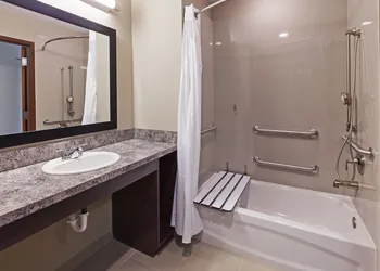 Holiday Inn Express & Suites Glenpool-Tulsa South by IHG hotel thumbnail 8