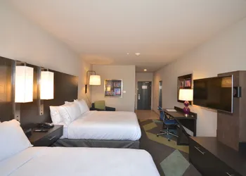Holiday Inn Express & Suites Oklahoma City Mid - Arpt Area by IHG hotel thumbnail 7