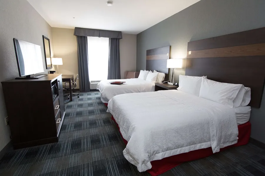 Hampton Inn & Suites Oklahoma City Airport hotel detail image 2