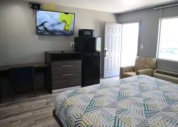 Gateway Motor Inn hotel thumbnail 3