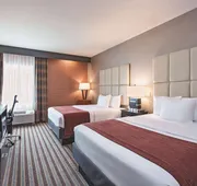La Quinta Inn & Suites by Wyndham Harrisburg-Hershey hotel detail image 4