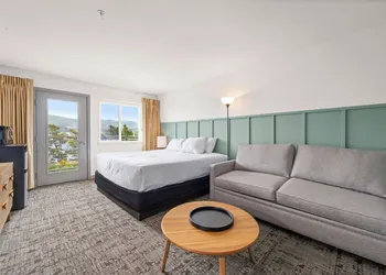 River Inn at Seaside hotel thumbnail 7