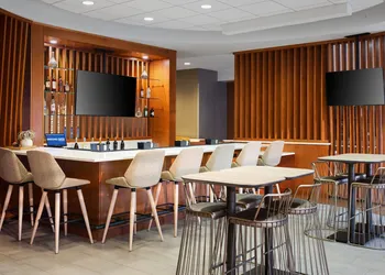 Springhill Suites by Marriott Pittsburgh Mt. Lebanon hotel thumbnail 3