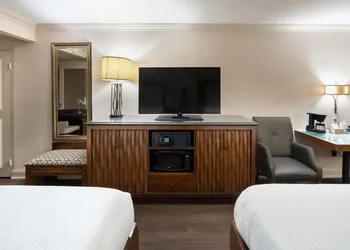 Eden Resort and Suites, BW Premier Collection hotel thumbnail 5