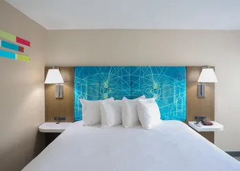 Oasis Inn hotel thumbnail 3