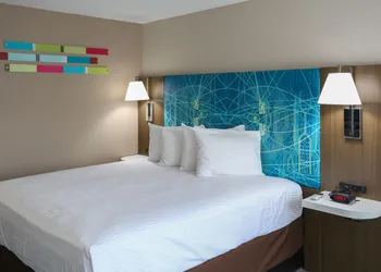 Oasis Inn hotel thumbnail 6