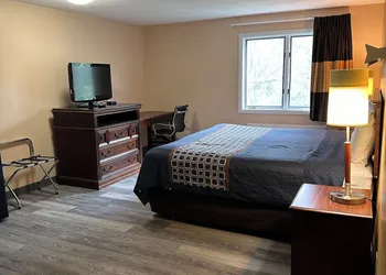 Wickford Motor Inn hotel thumbnail 8