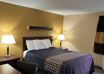 Wickford Motor Inn hotel thumbnail 5