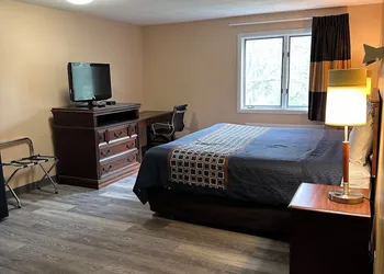 Wickford Motor Inn hotel thumbnail 8