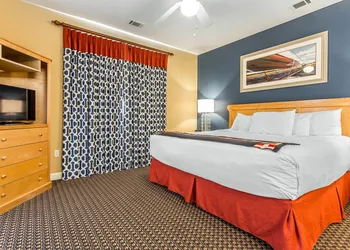 Bluegreen Vacations Harbour Lights, an Ascend Collection Resort hotel thumbnail 7