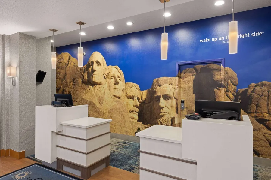 La Quinta Inn and Suites by Wyndham at WaTiki Waterpark hotel detail image 2