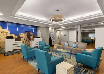 La Quinta Inn and Suites by Wyndham at WaTiki Waterpark hotel thumbnail 3