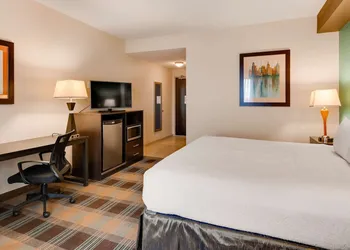 Best Western Plus Atrium Inn & Suites hotel thumbnail 7