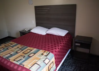 Inn Of Lenoir Motor Lodge hotel thumbnail 3