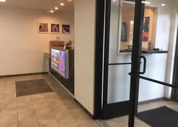 Motel 6 Nashville, TN - Airport hotel thumbnail 5