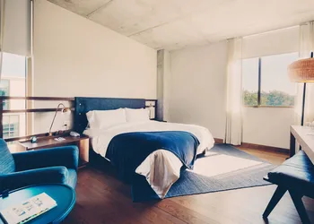 South Congress Hotel hotel thumbnail 8