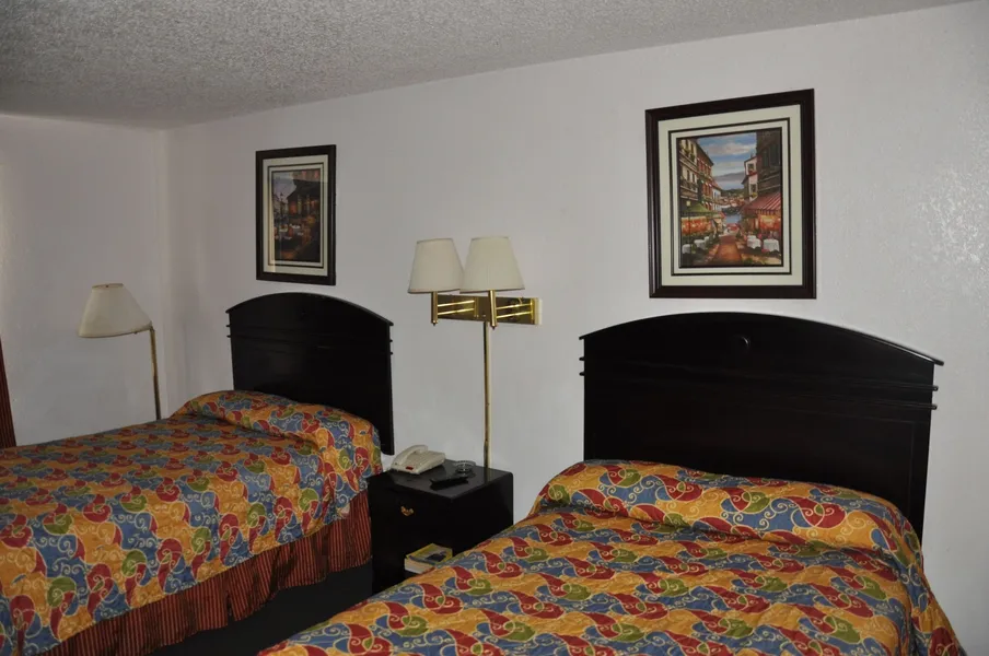 Heritage Inn hotel detail image 6