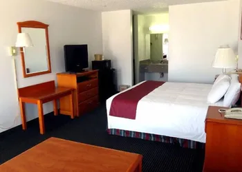 Sagamar Inn hotel thumbnail 5
