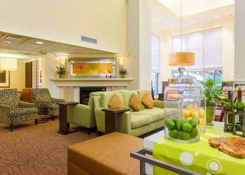 Hilton Garden Inn Dallas/Market Center hotel thumbnail 4