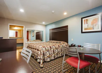 Regency Inn Channelview hotel thumbnail 5