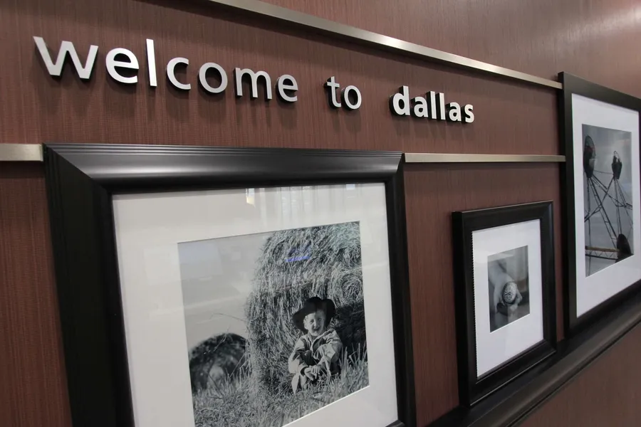 Hampton Inn & Suites Dallas Market Center hotel detail image 2