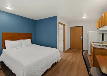 WoodSpring Suites El Paso I-10 Southeast hotel thumbnail 5