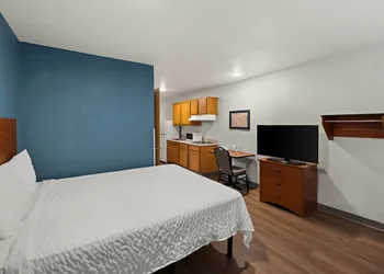 WoodSpring Suites El Paso I-10 Southeast hotel thumbnail 6