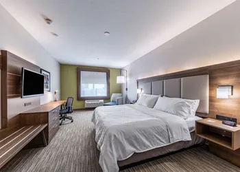 Holiday Inn Express & Suites Fort Worth - Fossil Creek by IHG hotel thumbnail 4