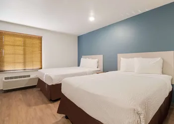 WoodSpring Suites Houston I-45 Airtex hotel thumbnail 8