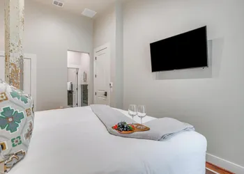 Nutt House Hotel hotel thumbnail 5