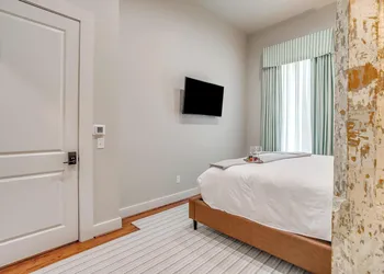 Nutt House Hotel hotel thumbnail 6