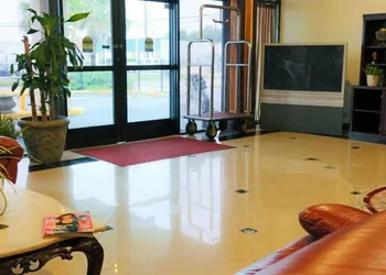 Great Value Inn hotel thumbnail 2