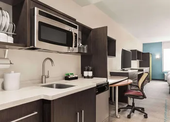Home2 Suites by Hilton Lubbock hotel thumbnail 6
