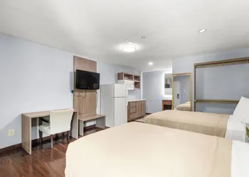 Travel Inn hotel thumbnail 4