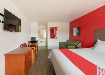 OYO Hotel San Antonio near AT&T Center hotel thumbnail 5