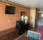 Executive Inn and Suites hotel detail image 7