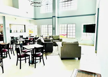 Quality Inn near SeaWorld - Lackland hotel thumbnail 2