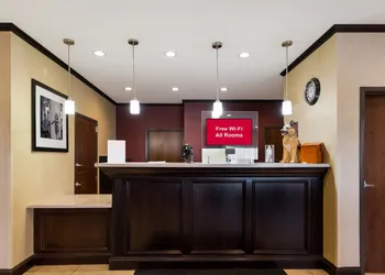 Red Roof Inn Pecos hotel thumbnail 3