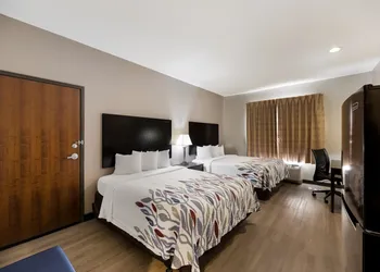 Red Roof Inn Pecos hotel thumbnail 5