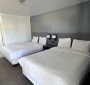 OYO Garden Inn and Suites Pearsall I-35 East hotel detail image 7