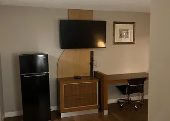 Baymont by Wyndham Odessa University Area hotel thumbnail 5