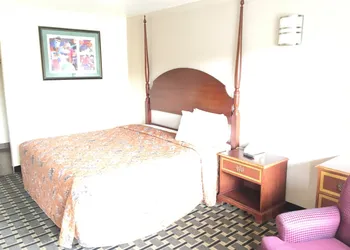 Inn At Mexia hotel thumbnail 5