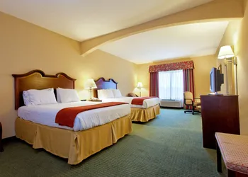 Holiday Inn Express Hotel & Suites San Antonio by IHG hotel thumbnail 5