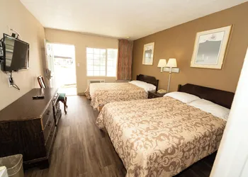 Budget Inn hotel thumbnail 2