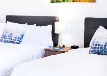 Blue Sage Inn & Suites hotel thumbnail 5