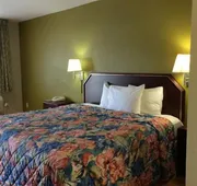 Stratford House Inn and Suites hotel detail image 3