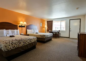 Adventure Inn & Motel hotel thumbnail 5