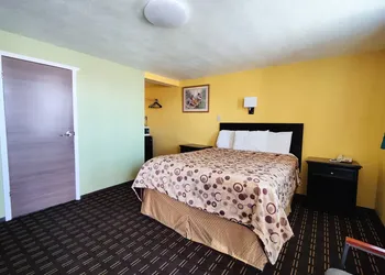 Desert Inn hotel thumbnail 3