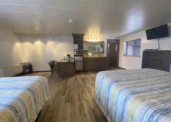 Lamplighter Lodge hotel thumbnail 6